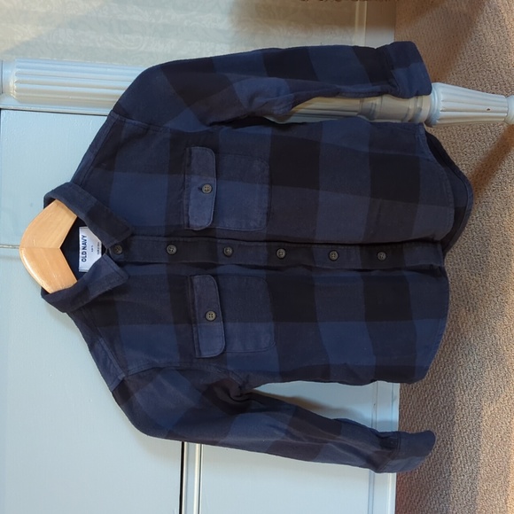 Old Navy Other - 🎉HP🎉 Old Navy Buffalo Plaid Flannel Utility Pocket Shirt, Blue, size S (6-7)